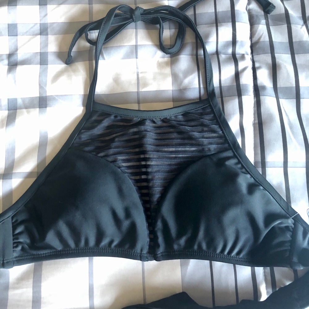 👙 Bikini Top